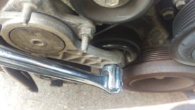 Breaker bar hooked up to the tensioner
