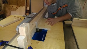 Cutting rabbets