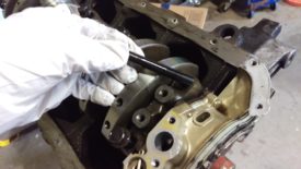 Main caps have two long bolts