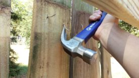 Bending nails straight again