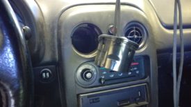 It should just pop out