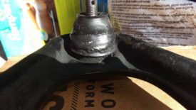 Design flaw in the Moog ball joint