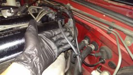 Unplug the O2 sensor near the back of the motor