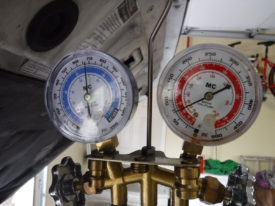 Compressor off - gauges read approximately the same