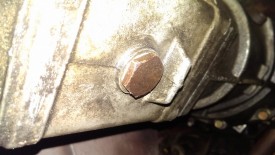 Transmission drain plug