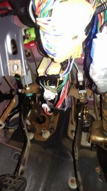 Unplug the barely visible yellow plug square center under the white blog