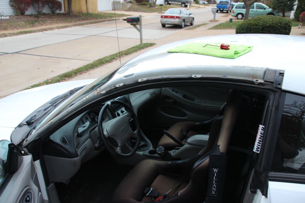 Removing Exterior Sail Panels on SN95 Mustang (94-04)