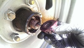Hub nut unscrewed