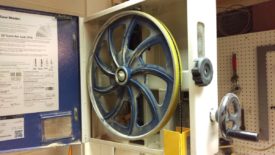 Upper wheel mount