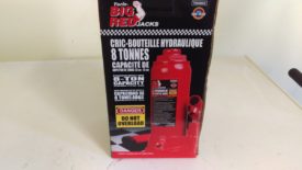 Bottle jack from tractor supply that lifts up to 18"