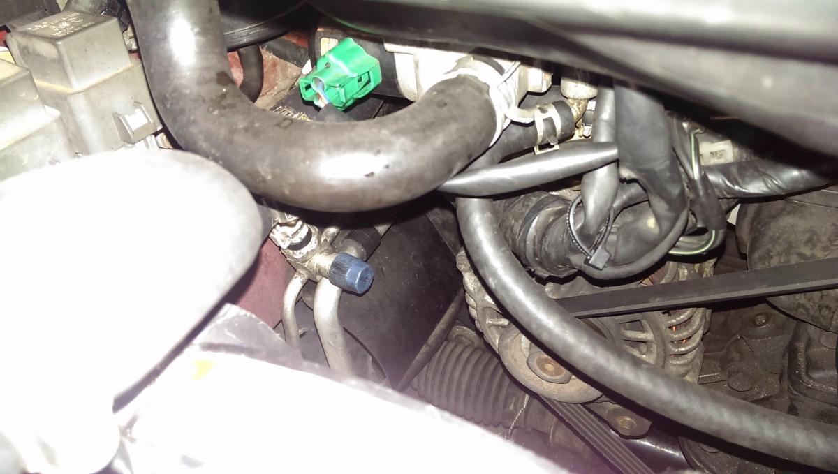 Recharging Car Air Conditioning Did It Myself