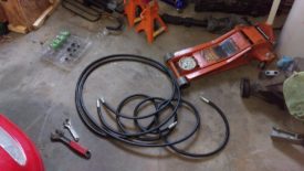 The long hoses and their four quick-disconnect fittings