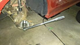 Torque to 250lb-ft with a big wrench