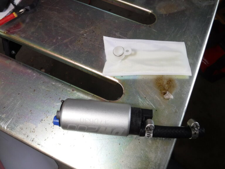 DW200 Miata Fuel Pump Replacement Did It Myself